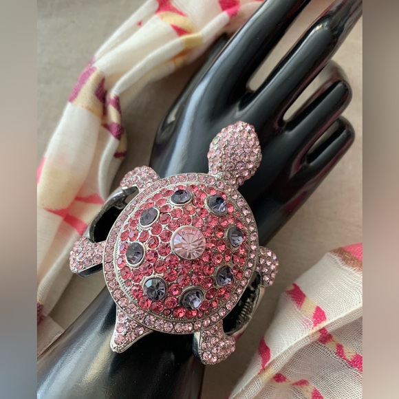 Turtle Fashion Pink Rhinestone Dressy Party Bangle Hinged Clamper Bracelet - Picture 3 of 12